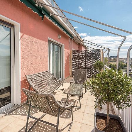 Appartamento Traveler'S Dream 4 Brdm Renovated Penthouse Atene Esterno foto