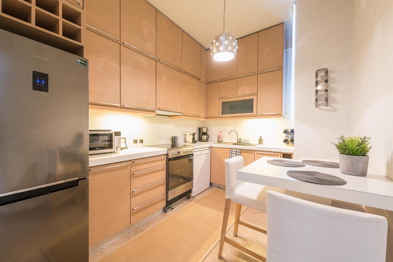 Appartamento Traveler'S Dream 4 Brdm Renovated Penthouse Atene Esterno foto