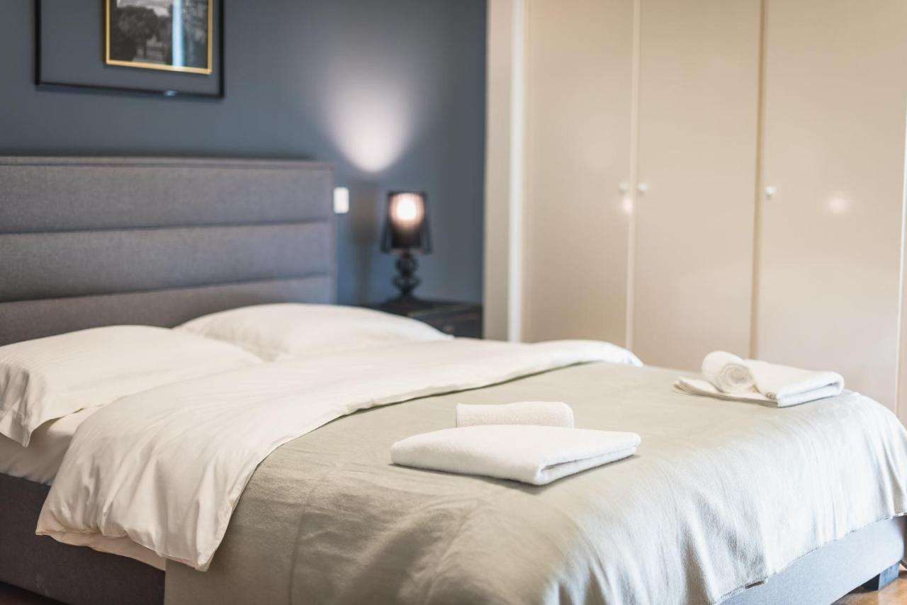 Appartamento Traveler'S Dream 4 Brdm Renovated Penthouse Atene Esterno foto
